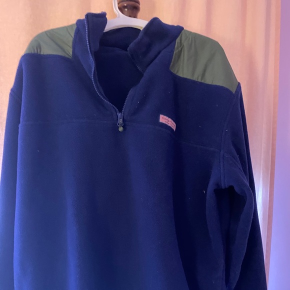 Vineyard vines quarter zip - Picture 2 of 3